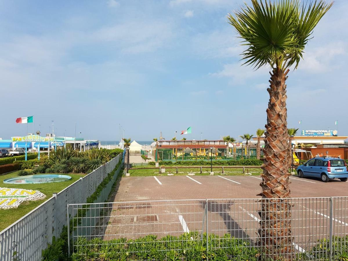 Sottomarina Beach Apartment Eksteriør billede