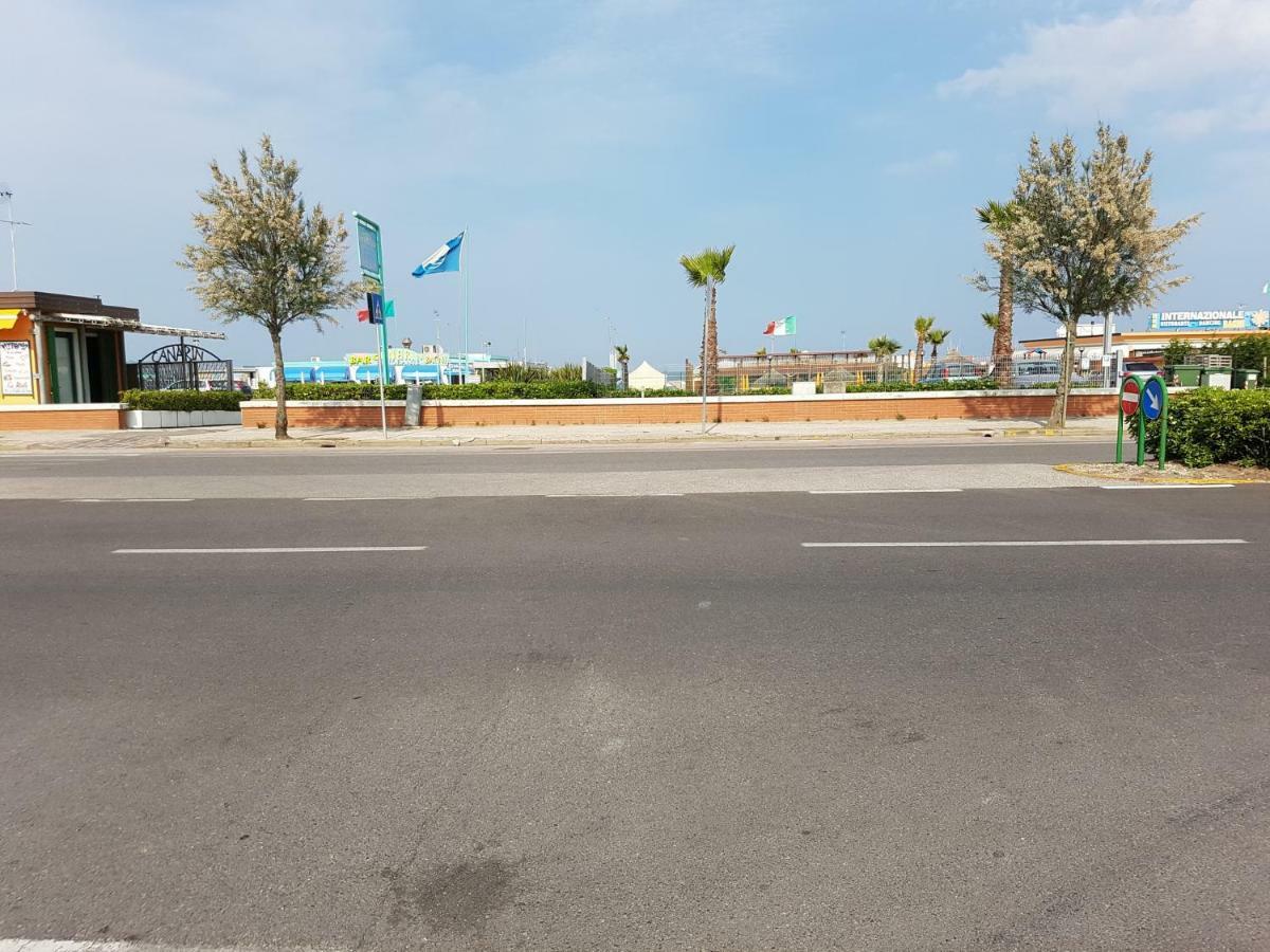 Sottomarina Beach Apartment Eksteriør billede